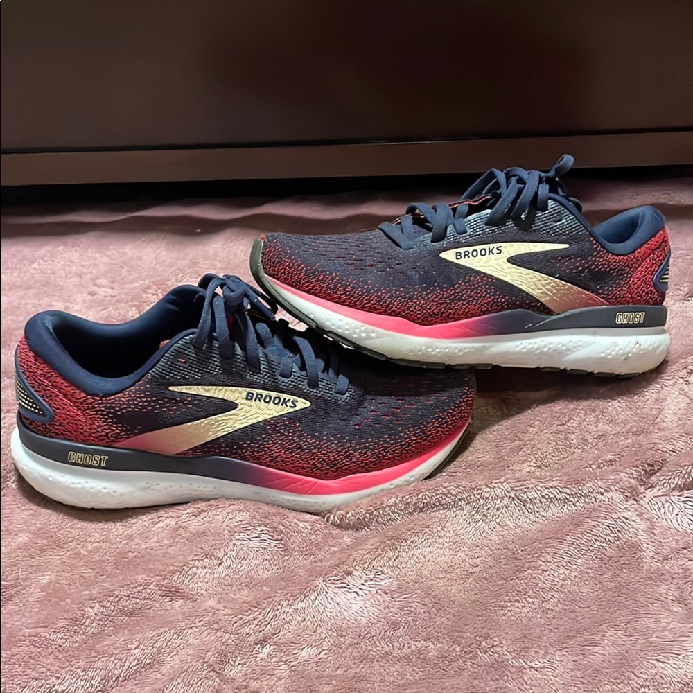 Brooks ghost 16 Red and Navy Running Shoes